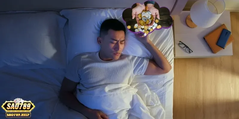 Mơ thấy vàng có thể mang ý nghĩa tích cực hoặc tiêu cực tùy vào hoàn cảnh